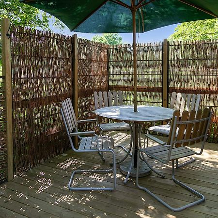 Loftlaegenhet Pa Haestgard I Tvaaker Apartment Exterior foto