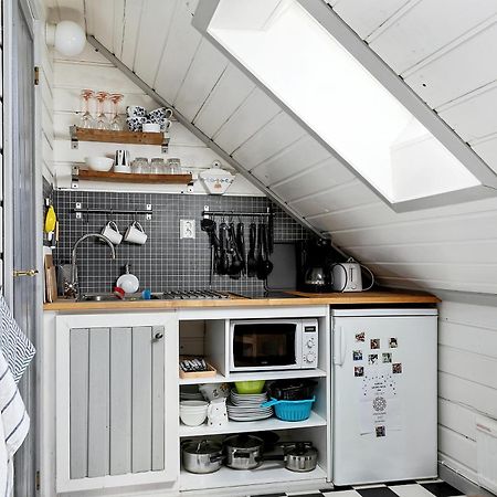 Loftlaegenhet Pa Haestgard I Tvaaker Apartment Exterior foto